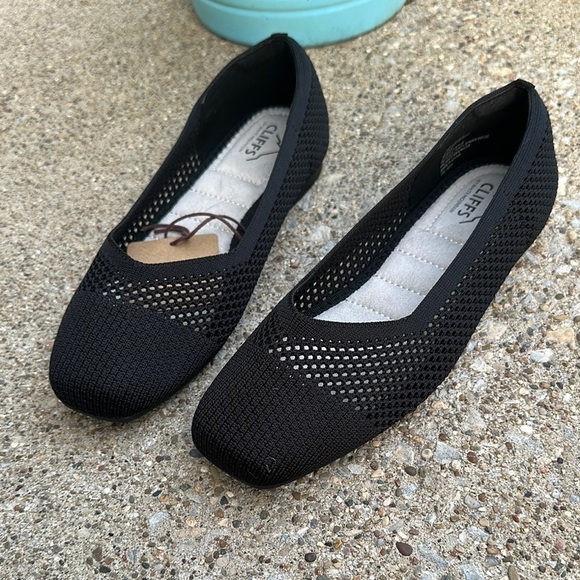 Black Flats Cliffs by White Mountain Size 6.5 Wide Womens - Picture 1 of 4